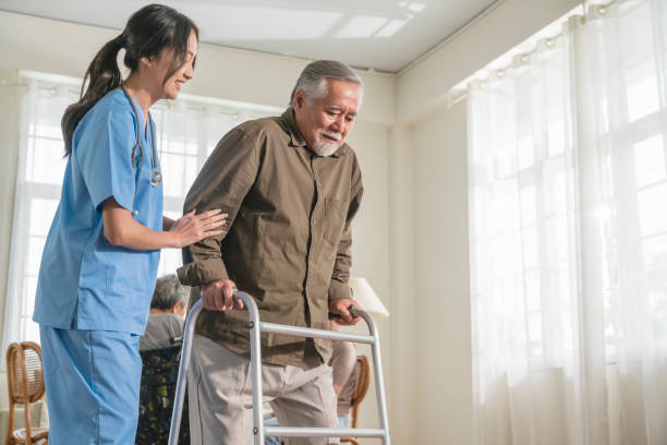 Therapy Strategies for Seniors with Post-Surgical Pain